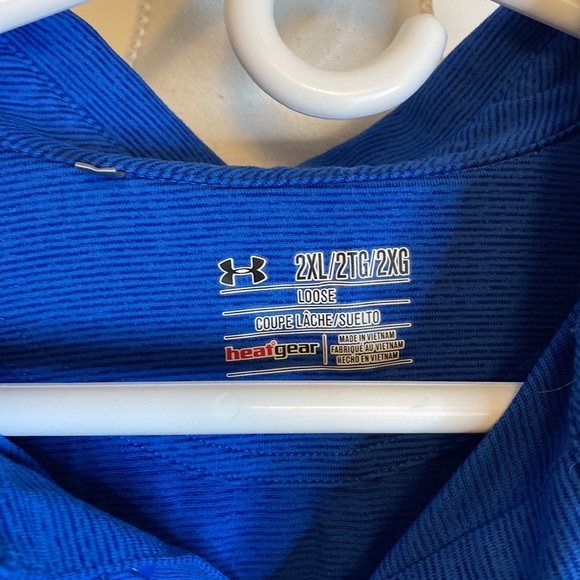 Men’s Under Armor Polo Shirt - Picture 2 of 6